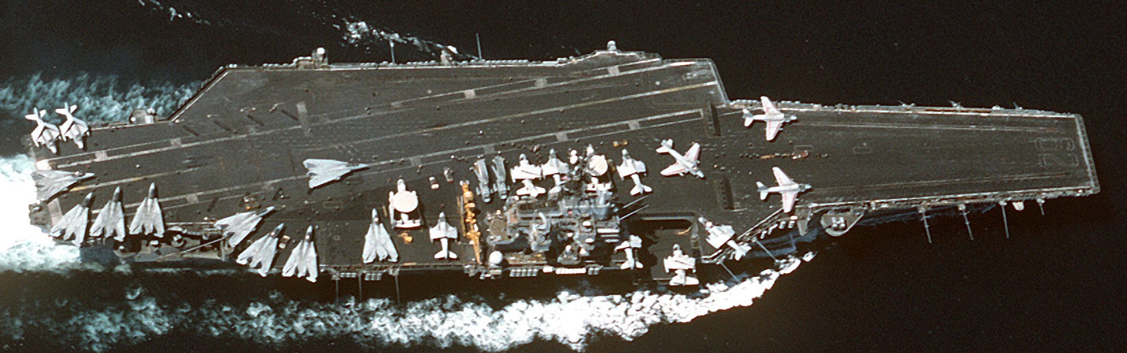 uss independence cv-62 forrestal class aircraft carrier air wing cvw-5 1994 119