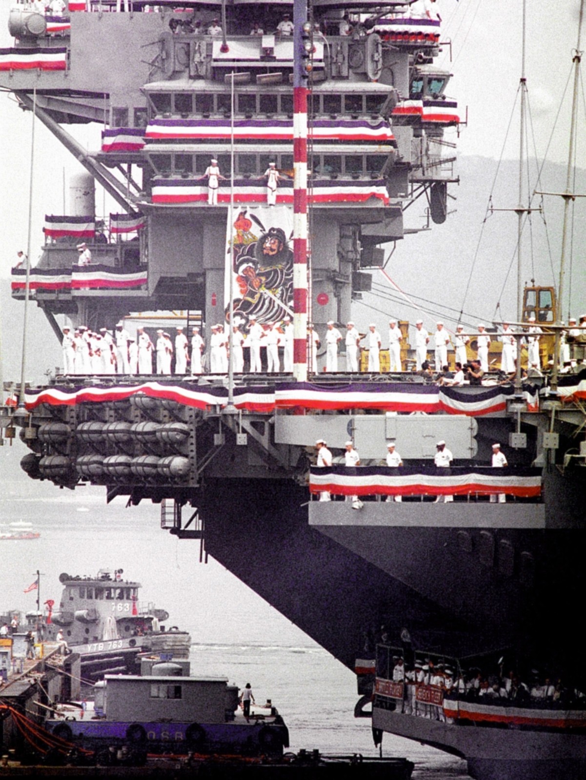 uss independence cv-62 forrestal class aircraft carrier departing yokosuka fleet activities japan final time 1998