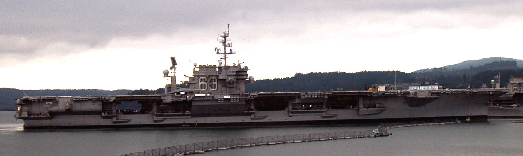 cv-63 uss kitty hawk aircraft carrier us navy puget sound naval shipyard washington 02