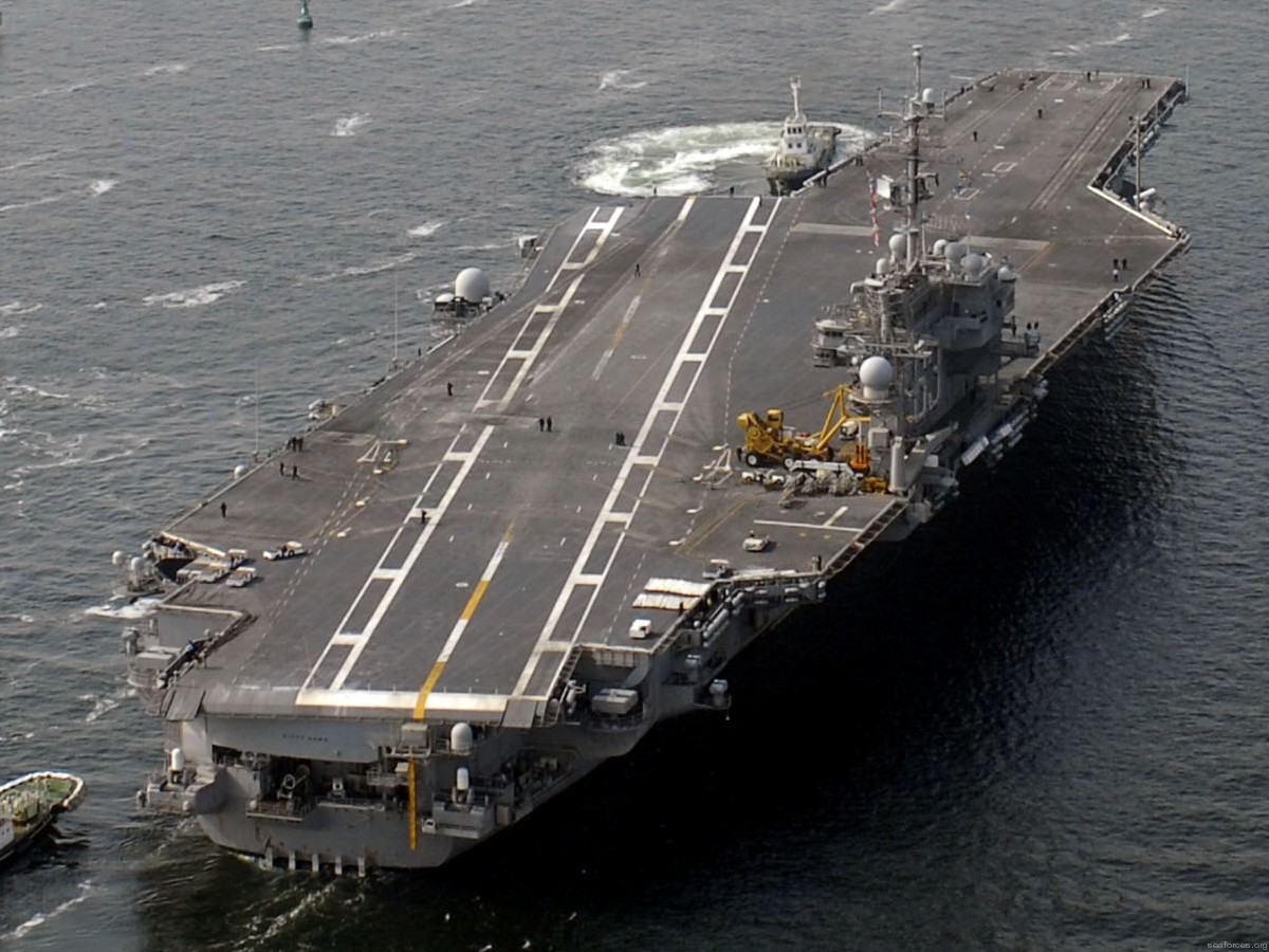 cv-63 uss kitty hawk aircraft carrier us navy 55 yokosuka