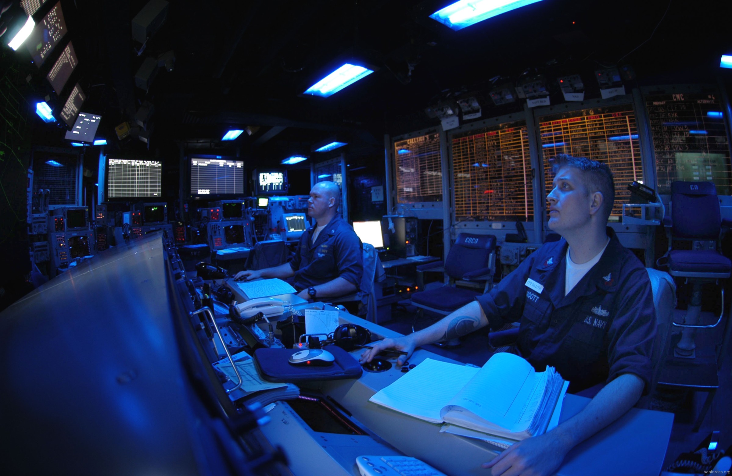 cv-63 uss kitty hawk aircraft carrier us navy 152 combat direction center cdc