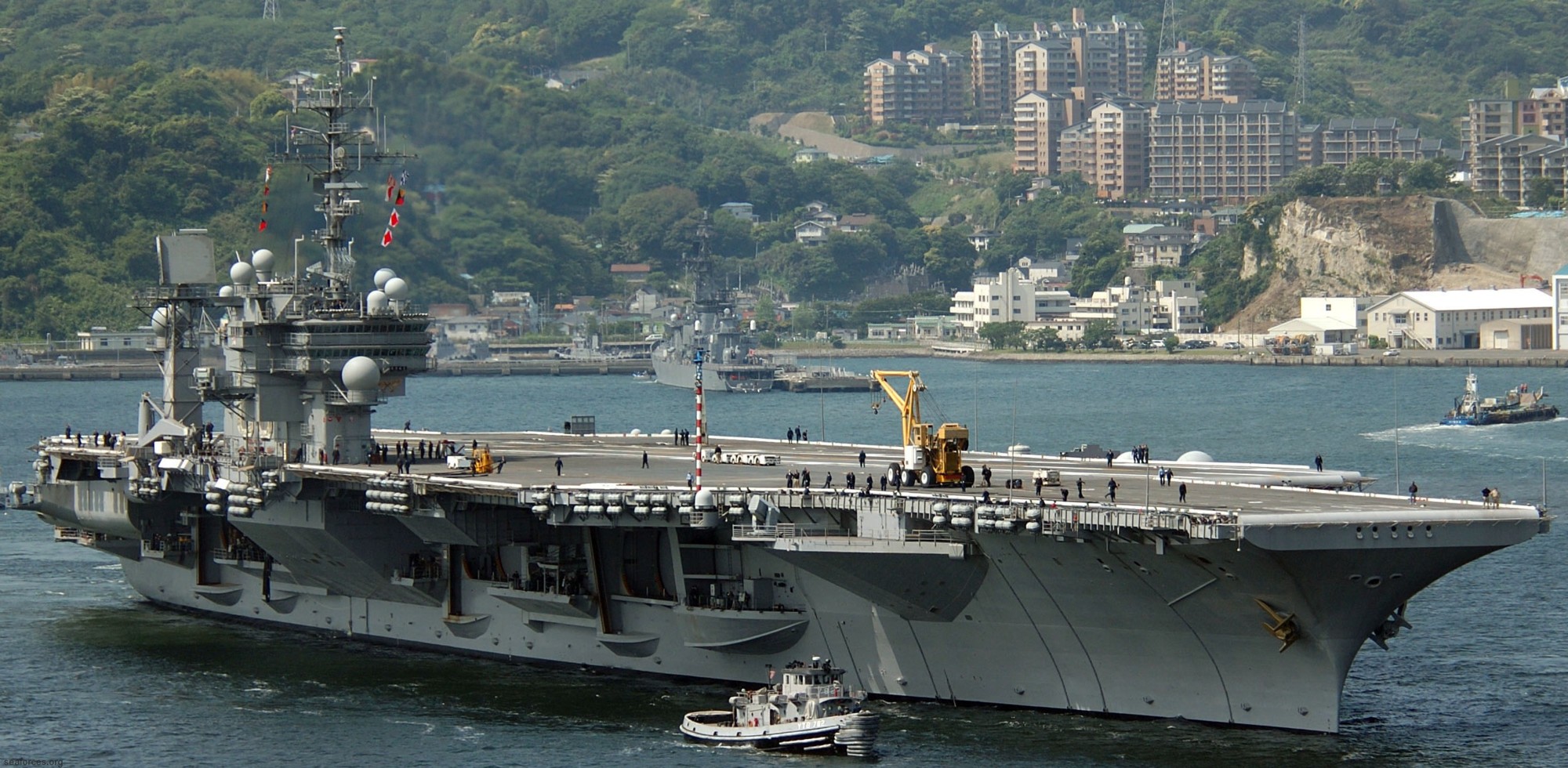 cv-63 uss kitty hawk aircraft carrier yokosuka japan fleact