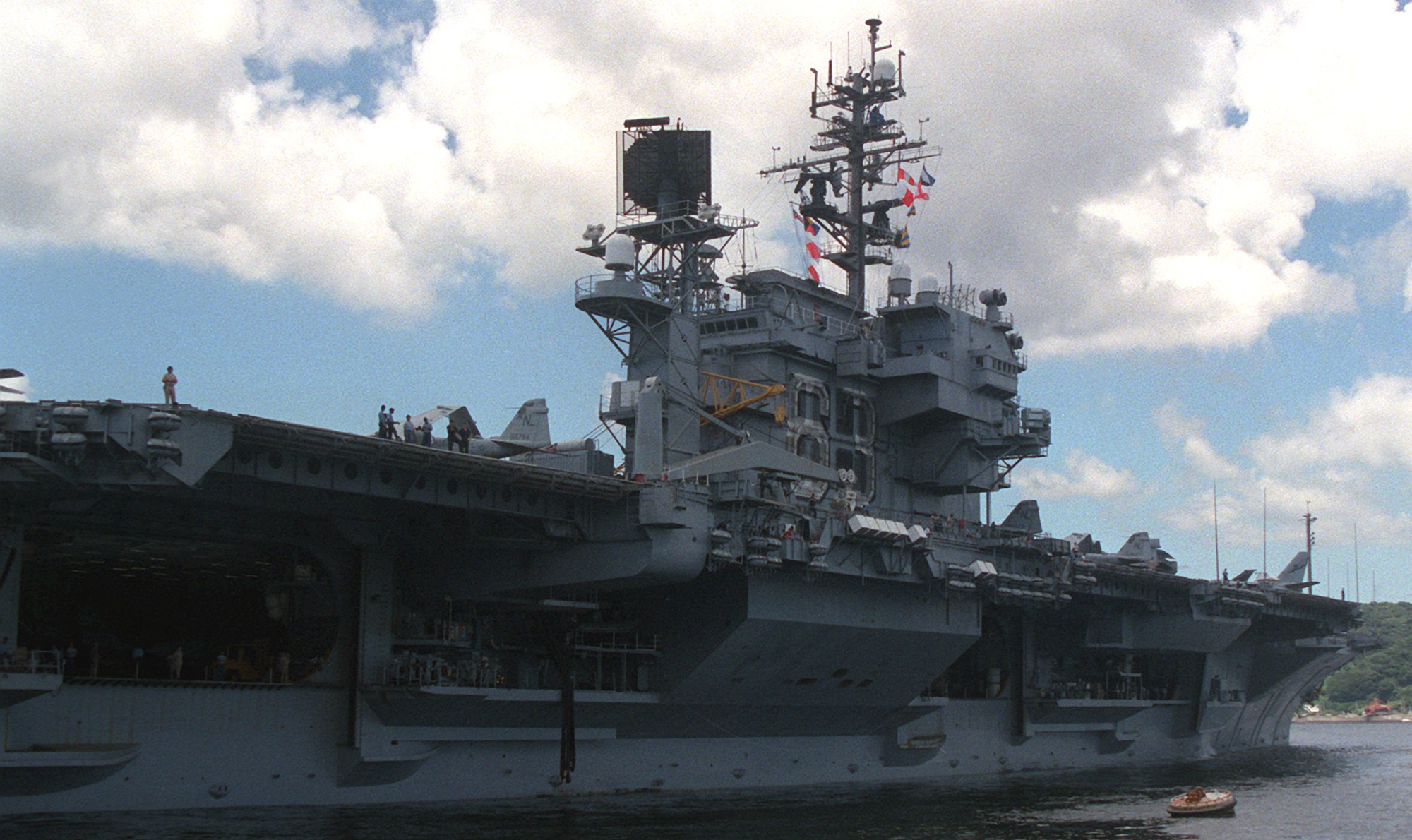 cv-63 uss kitty hawk aircraft carrier air wing cvw-15 us navy 372