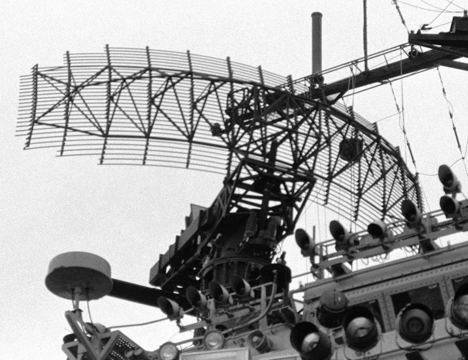 cv-66 uss america kitty hawk class aircraft carrier us navy sps-10 radar 79