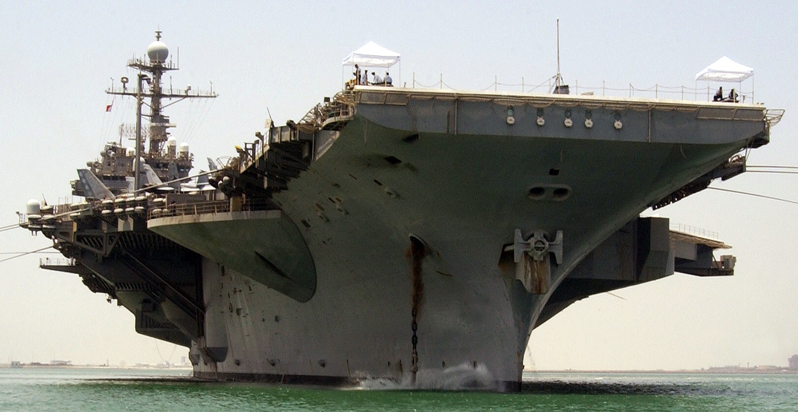cv-67 uss john f. kennedy aircraft carrier manama bahrain 2004 12
