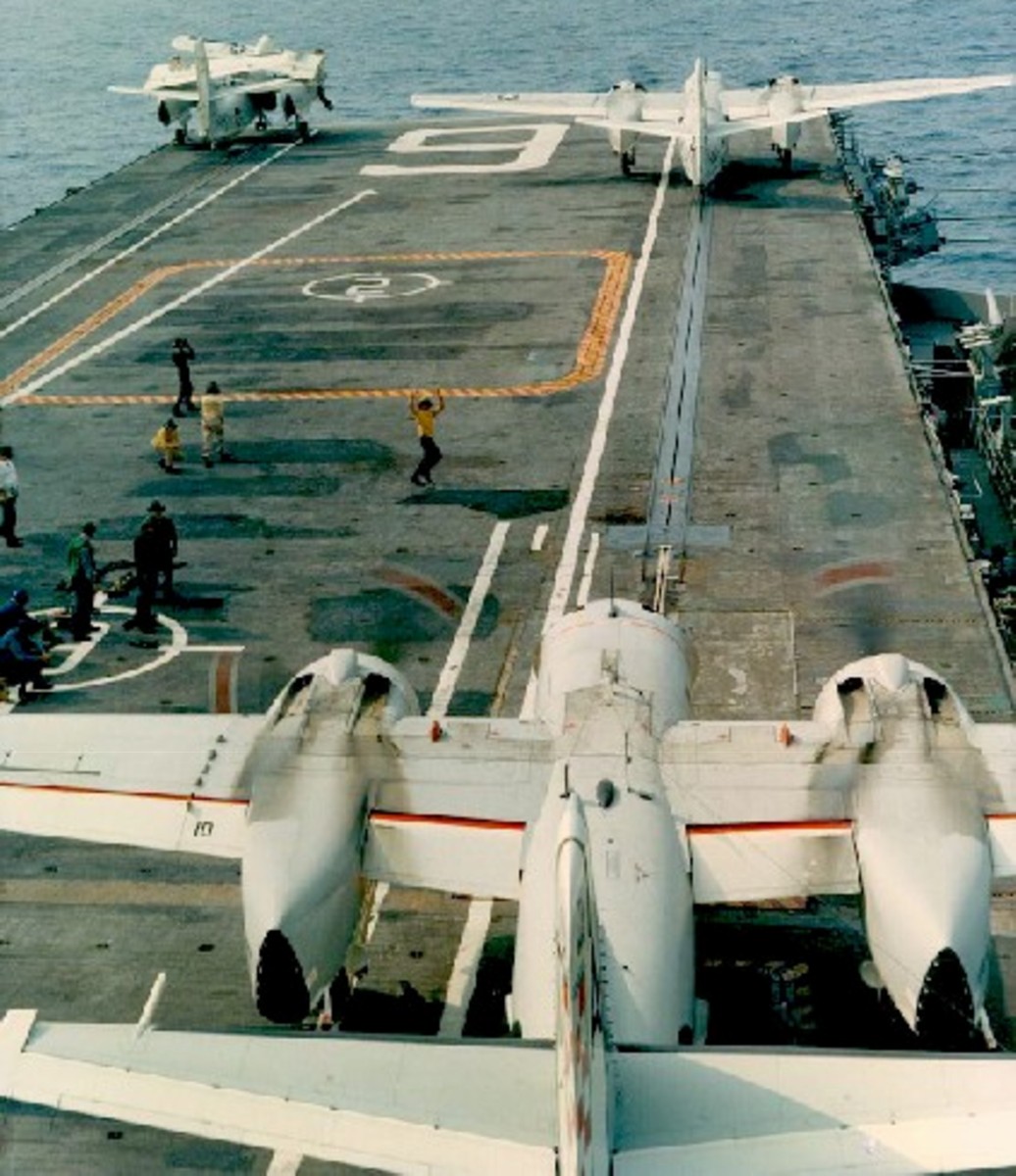 cvs-9 uss essex aircraft carrier anti submarine group cvsg-54 us navy 57 grumman s-2 tracker