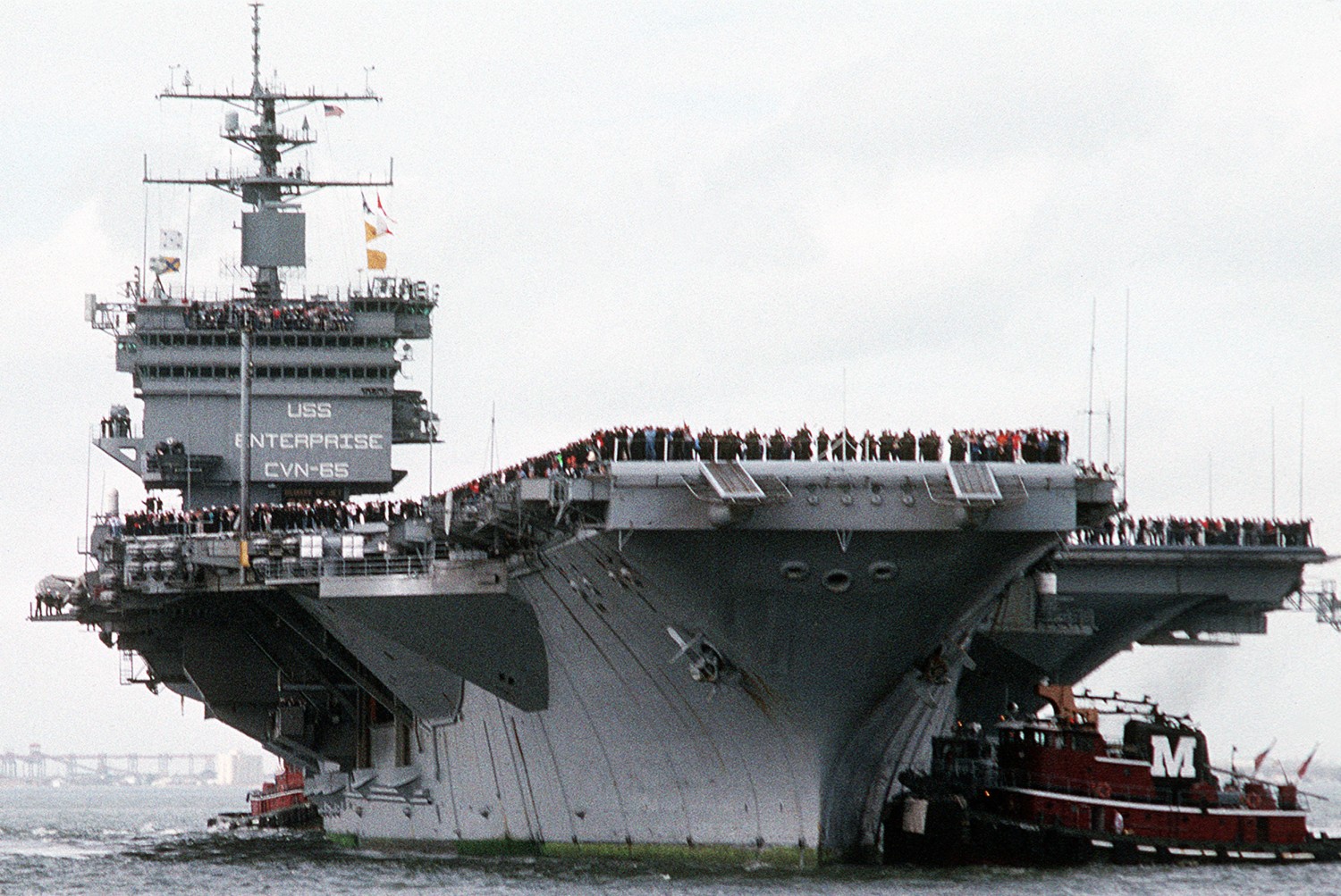 cvn-65 uss enterprise aircraft carrier us navy arriving norfolk 1990 102
