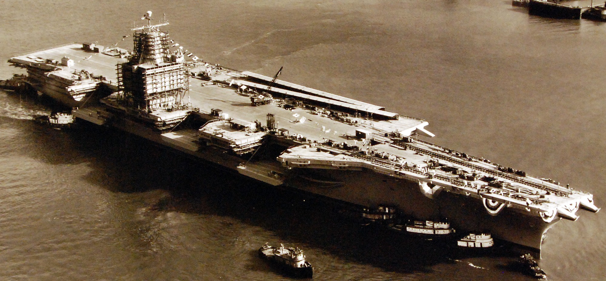 cvan-65 uss enterprise aircraft carrier us navy launch newport news 1960 109