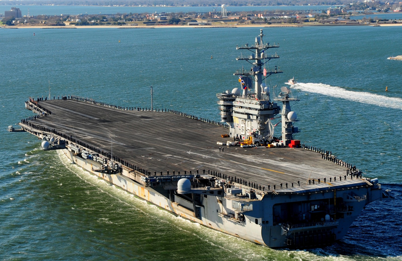 uss dwight d. eisenhower cvn-69 aircraft carrier us navy 2012 101 norfolk virginia