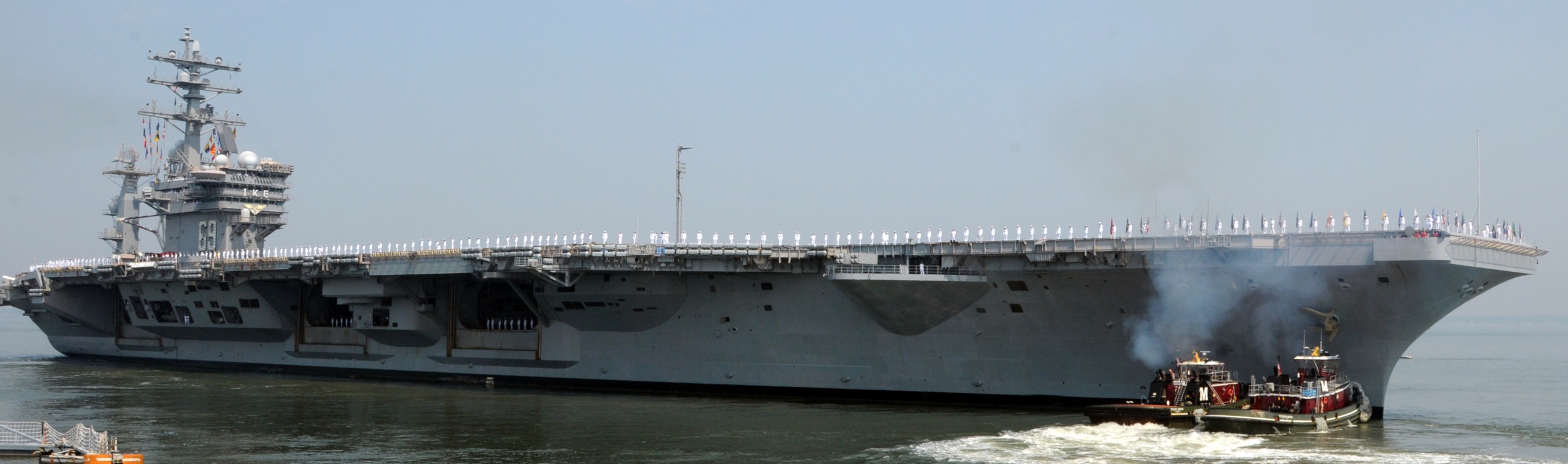 uss dwight d. eisenhower cvn-69 aircraft carrier 2012 131 norfolk naval station virginia