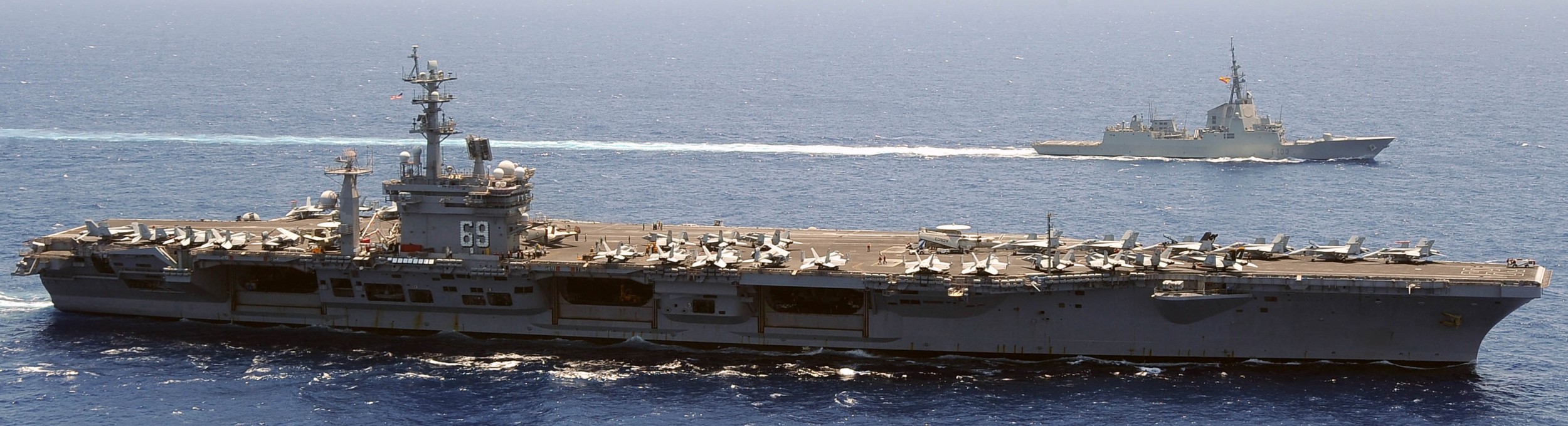 uss dwight d. eisenhower cvn-69 aircraft carrier cvw-7 2012 133