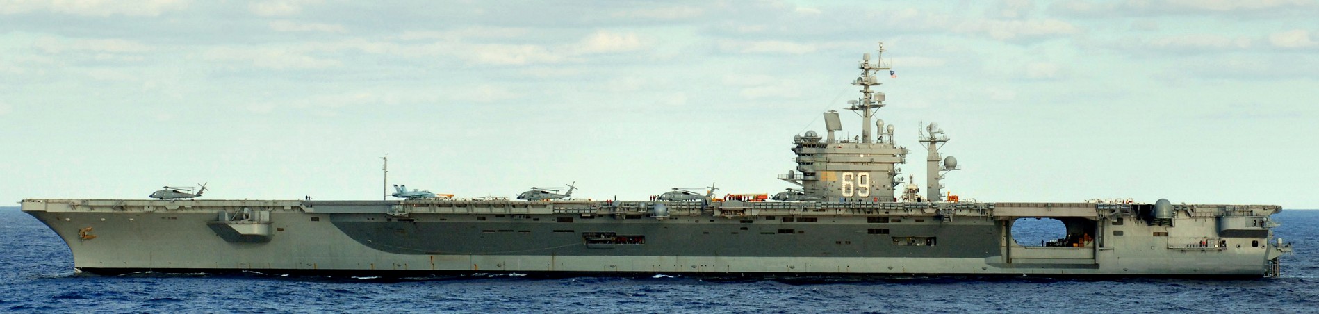 cvn-69 uss dwight d. eisenhower aircraft carrier us navy 219