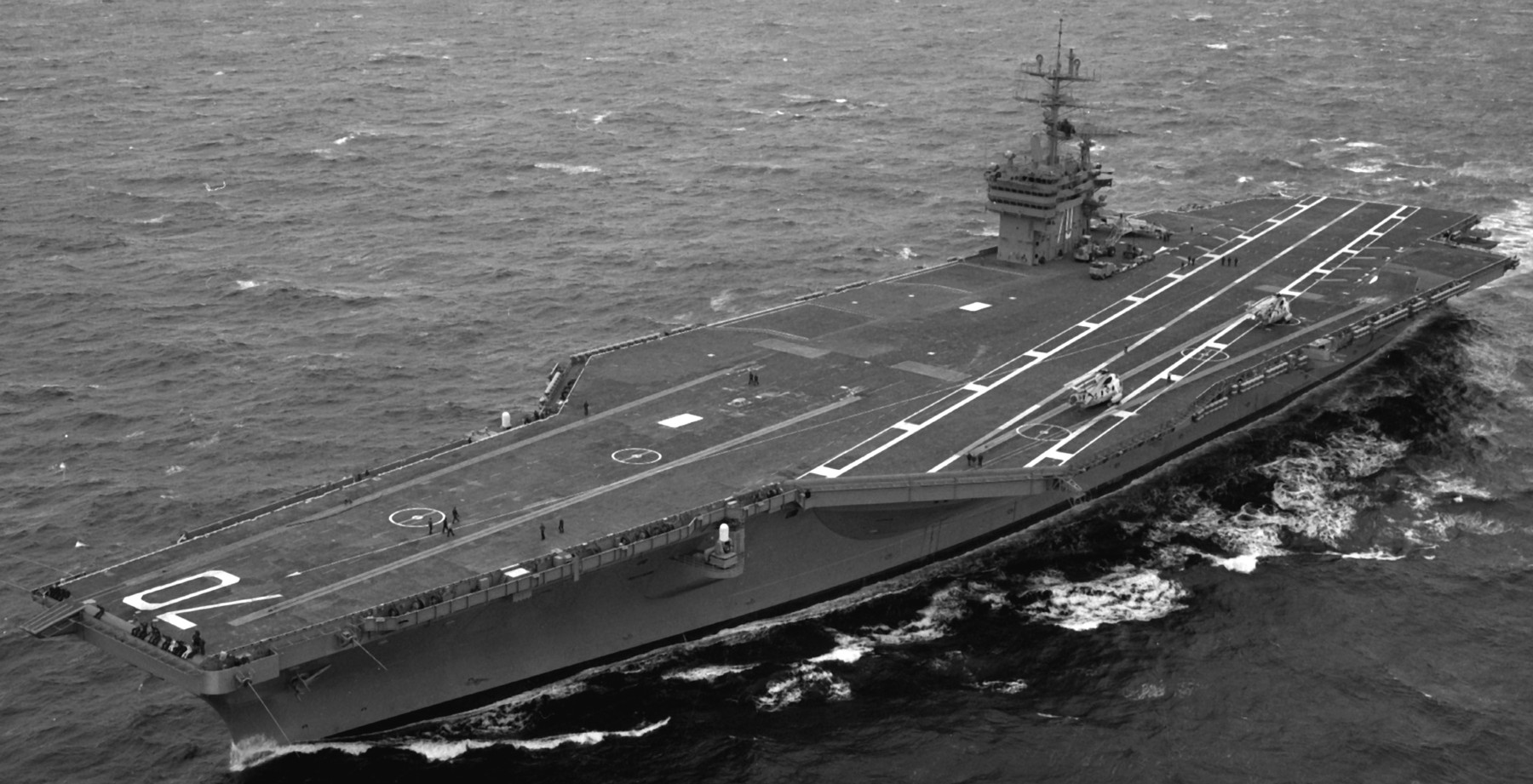 cvn-70 uss carl vinson nimitz class aircraft carrier us navy sea trials 09