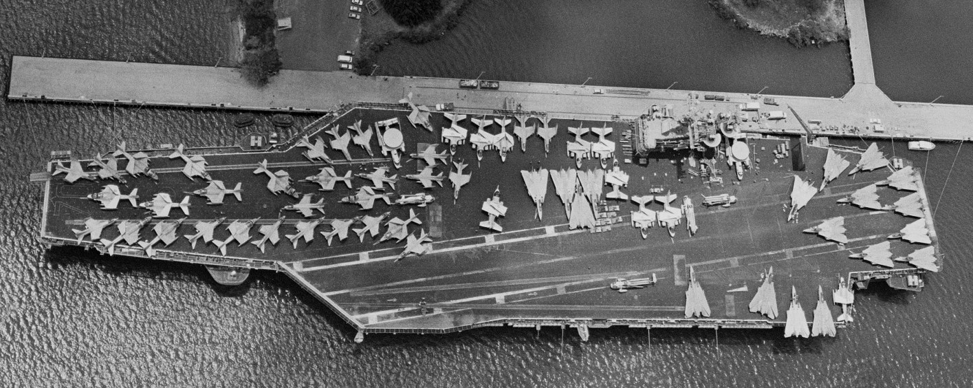 cvn-70 uss carl vinson nimitz class aircraft carrier air wing cvw-15 us navy rimpac pearl harbor hawaii 61
