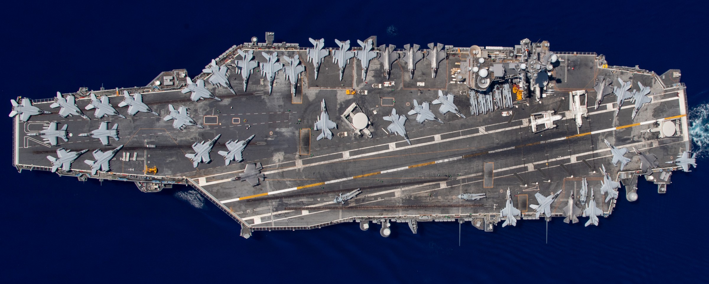 cvn-70 uss carl vinson nimitz class aircraft carrier air wing cvw-2 us navy comptuex pacific ocean 327