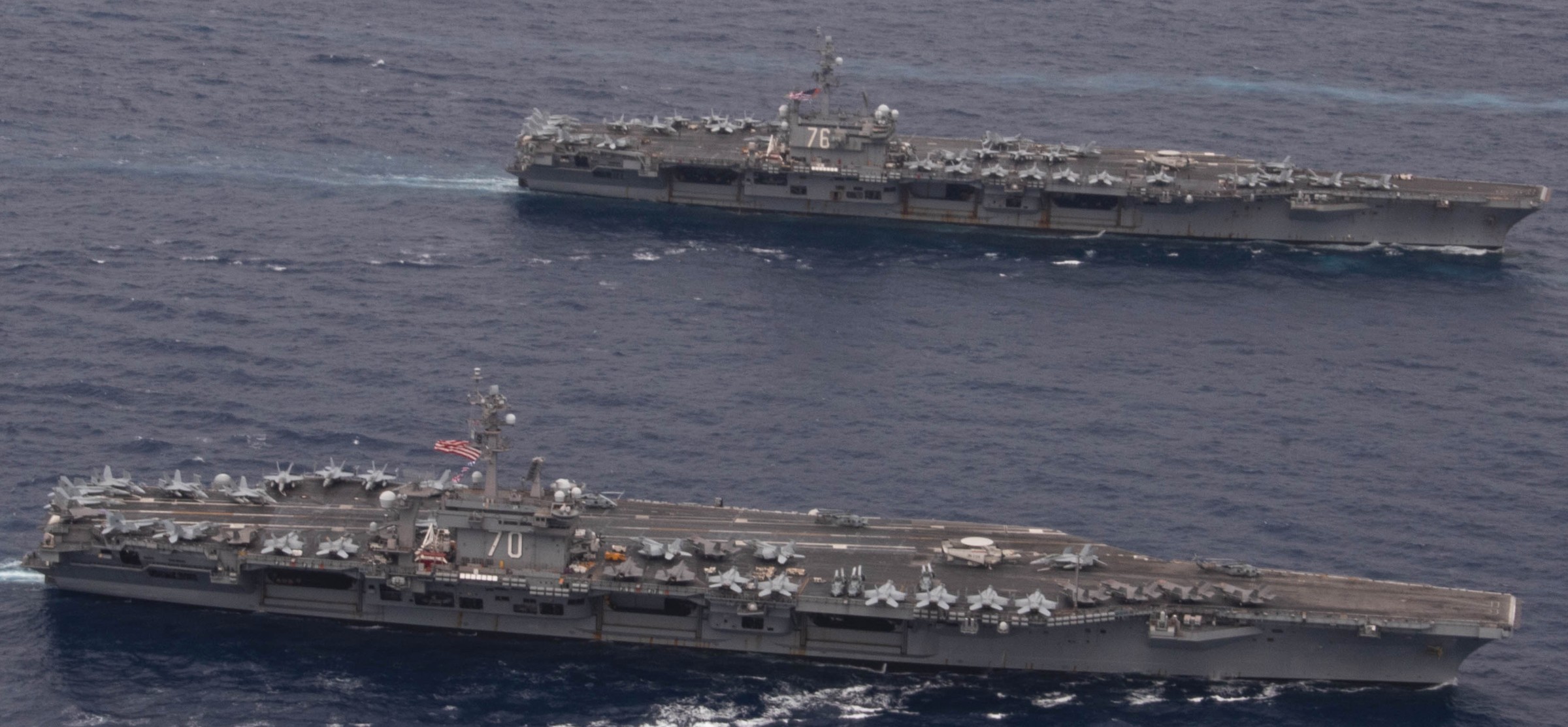 cvn-70 uss carl vinson nimitz class aircraft carrier air wing cvw-2 us navy uss ronald reagan cvn-76 374