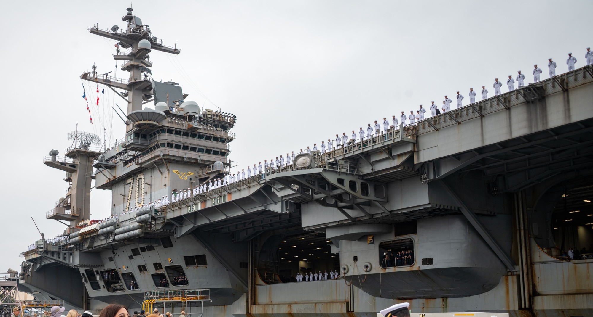 uss carl vinson cvn-70 aircraft carrier returning nas north island san diego 2025 418