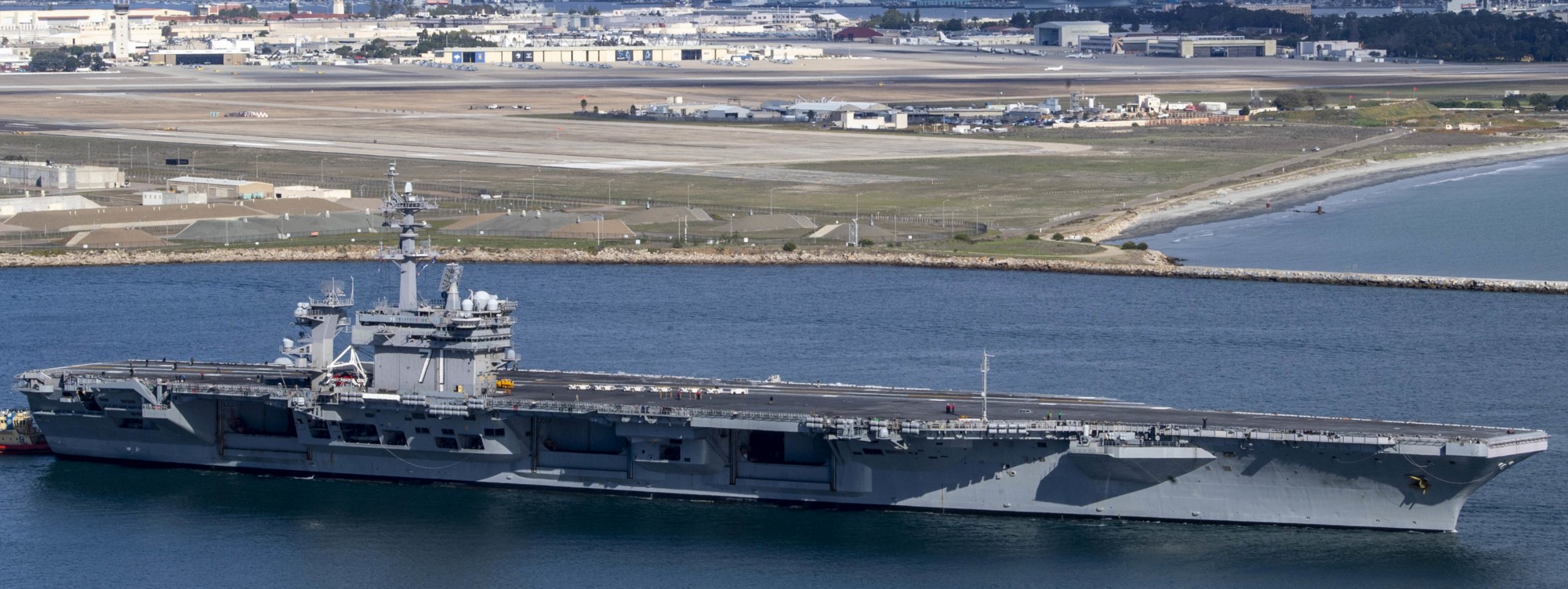 cvn-71 uss theodore roosevelt nimitz class aircraft carrier air wing cvw-11 nas north island 238