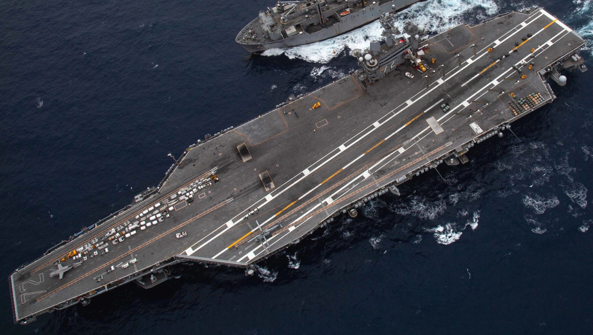cvn-72 uss abraham lincoln nimitz class aircraft carrier us navy 42 ammunition onload