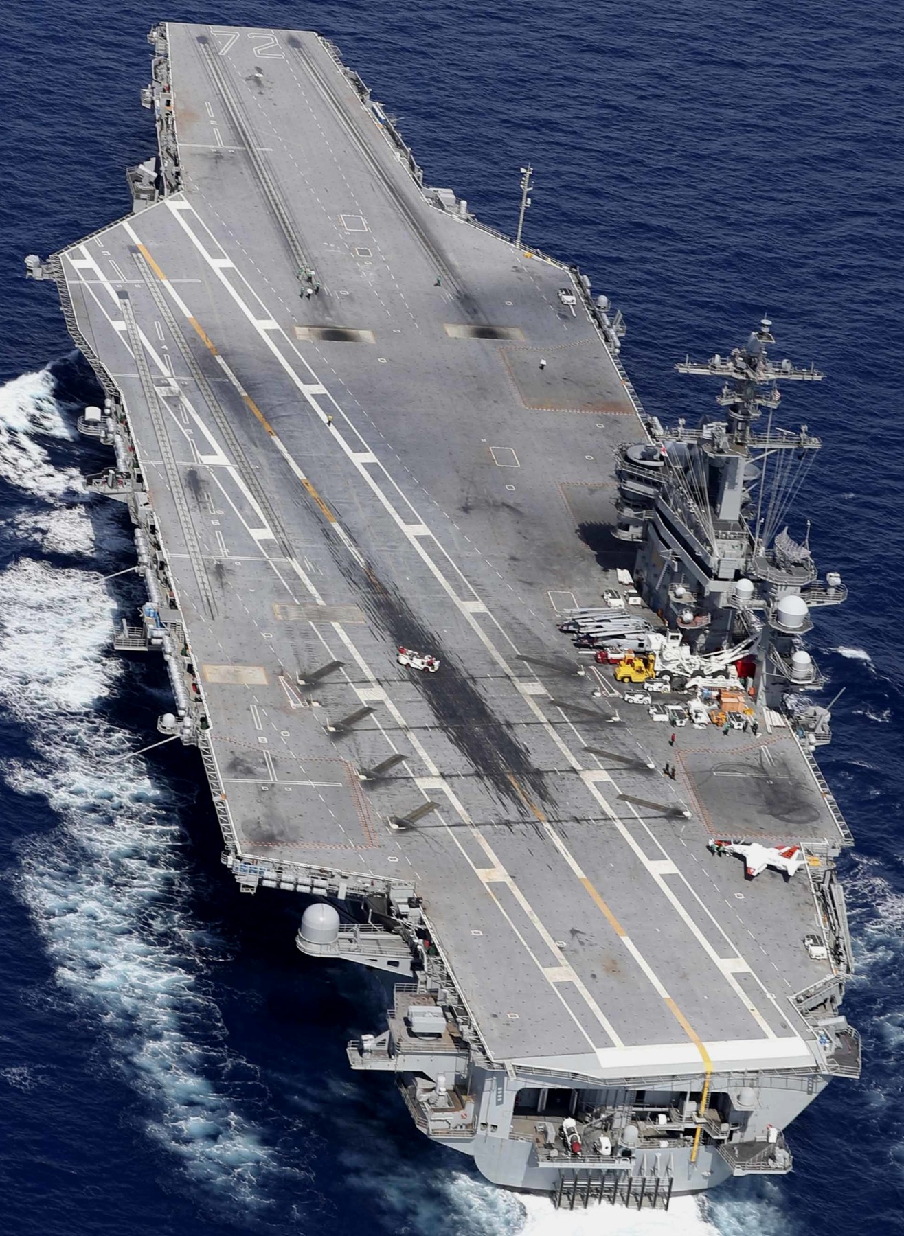 cvn-72 uss abraham lincoln nimitz class aircraft carrier us navy 53
