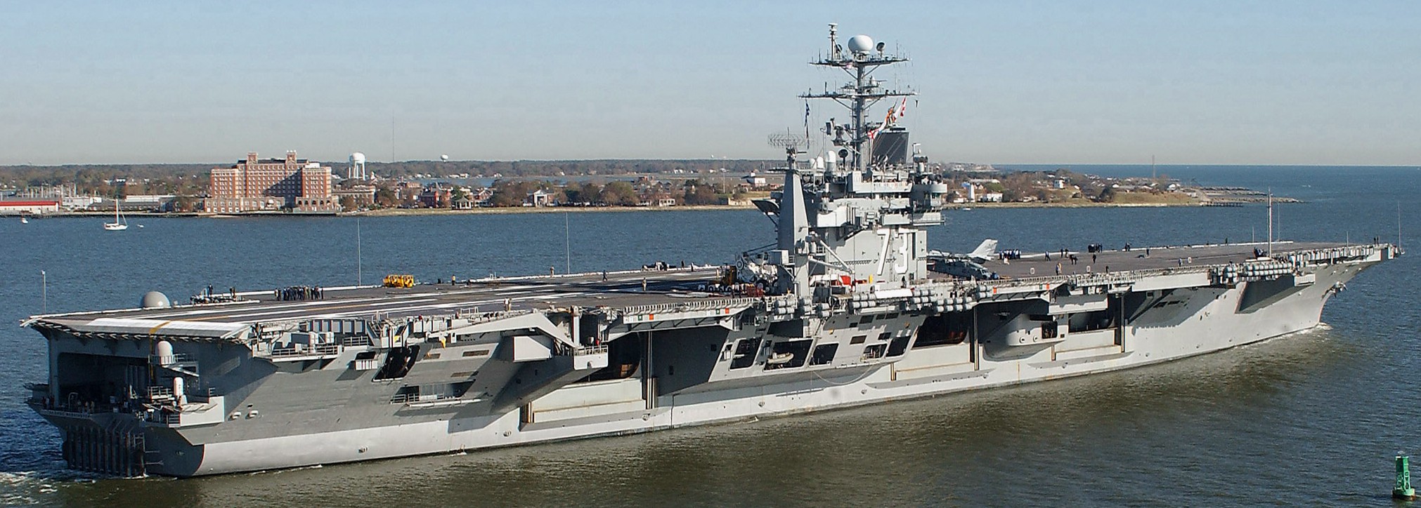 cvn-73 uss george washington nimitz class aircraft carrier us navy norfolk tsta 10