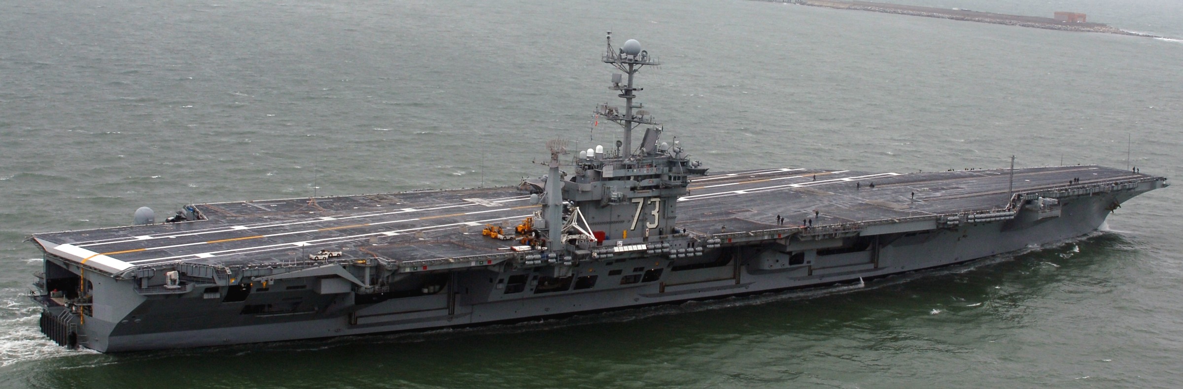 cvn-73 uss george washington nimitz class aircraft carrier us navy departing norfolk yokosuka 30