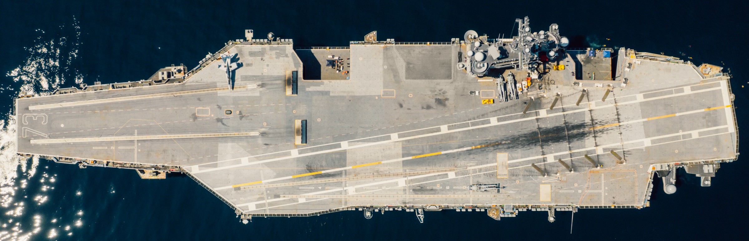 cvn-73 uss george washington nimitz class aircraft carrier us navy 142