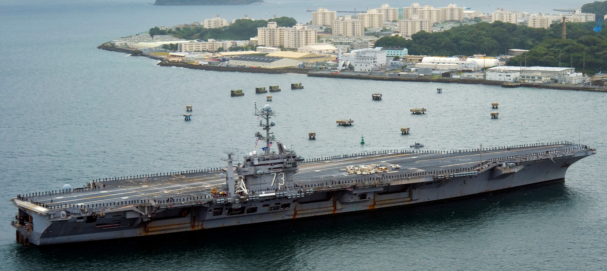 cvn-73 uss george washington nimitz class aircraft carrier air wing cvw-5 yokosuka 74