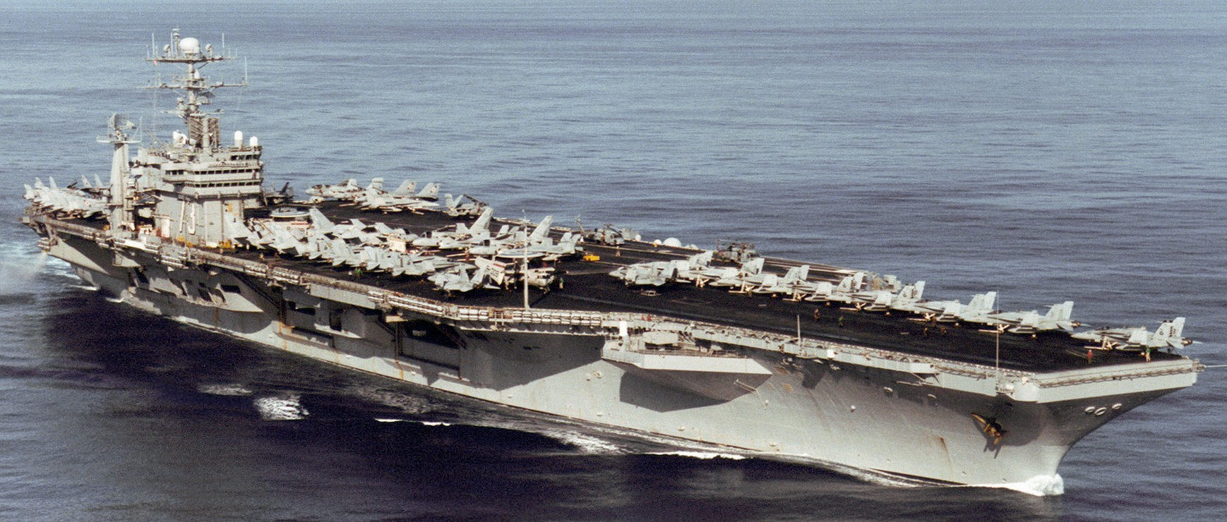 cvn-73 uss george washington nimitz class aircraft carrier air wing cvw-1 133