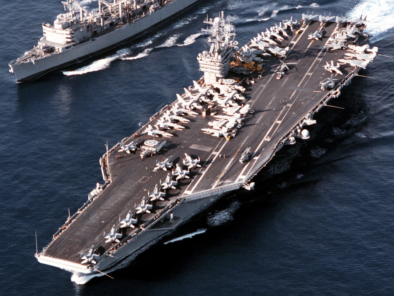 cvn-73 uss george washington nimitz class aircraft carrier air wing cvw-1 persian gulf 139