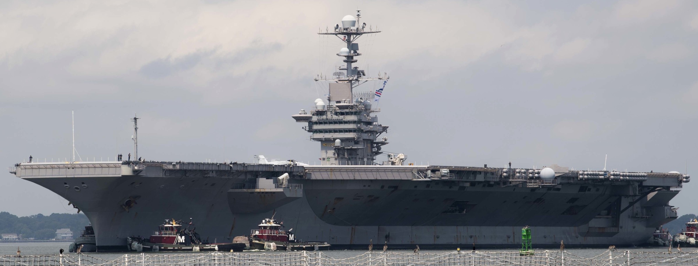 cvn-74 uss john c. stennis nimitz class aircraft carrier returning norfolk hurricane dorian 138