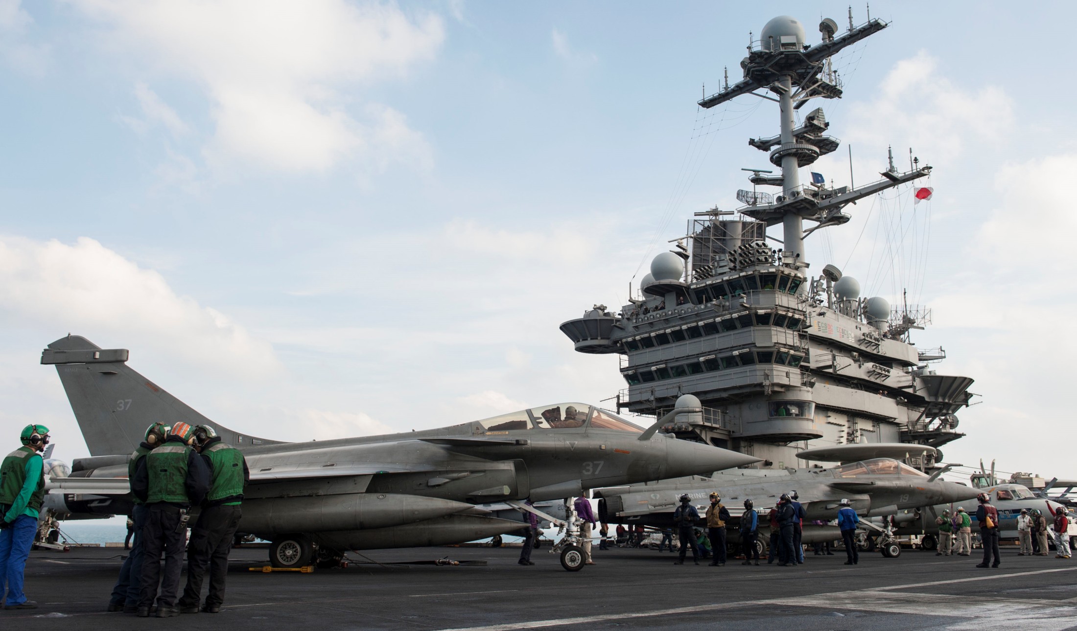 uss harry s. truman cvn-75 rafale-m aircraft marine nationale french 2014 51