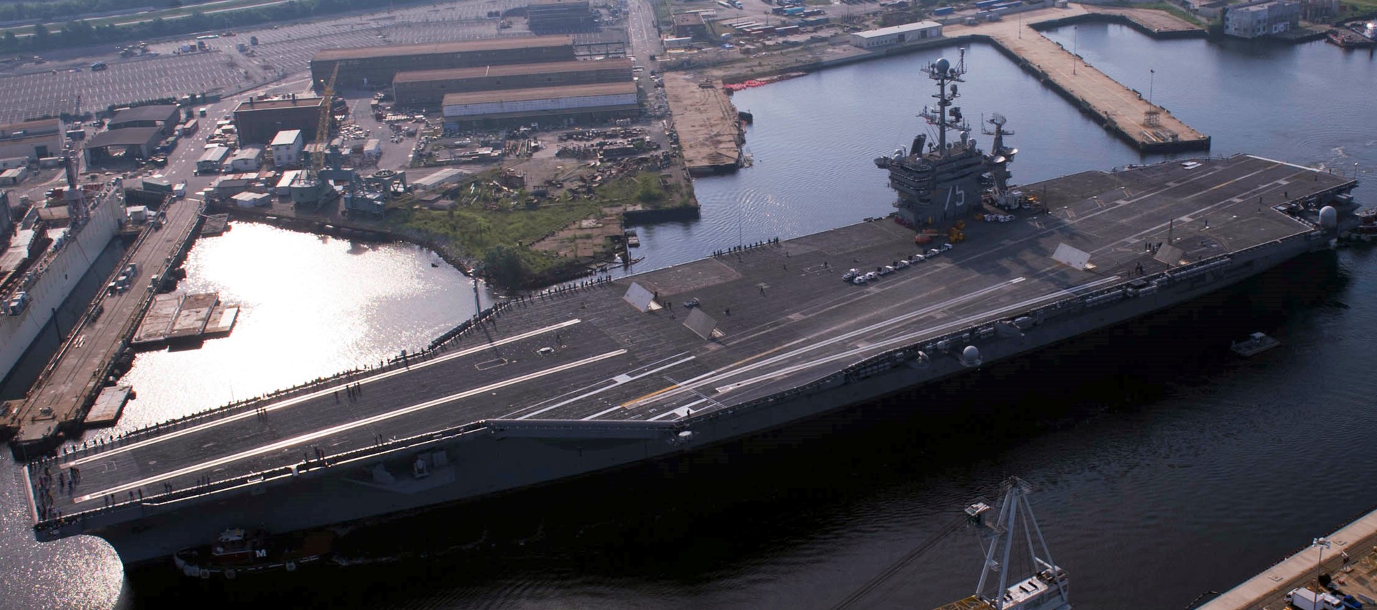 uss harry s. truman cvn-75 norfolk naval shipyard 2012 74