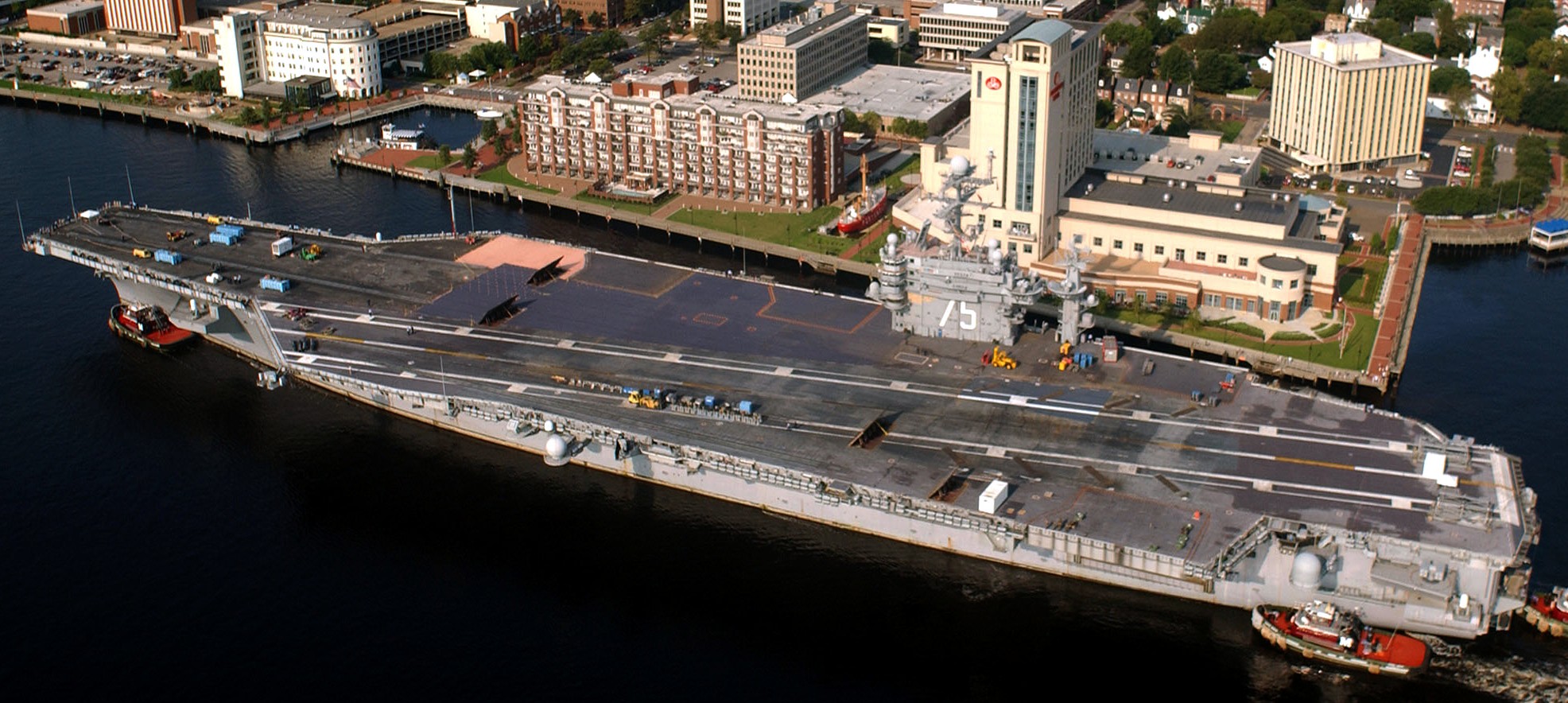 uss harry s. truman cvn-75 portsmouth 2003 188