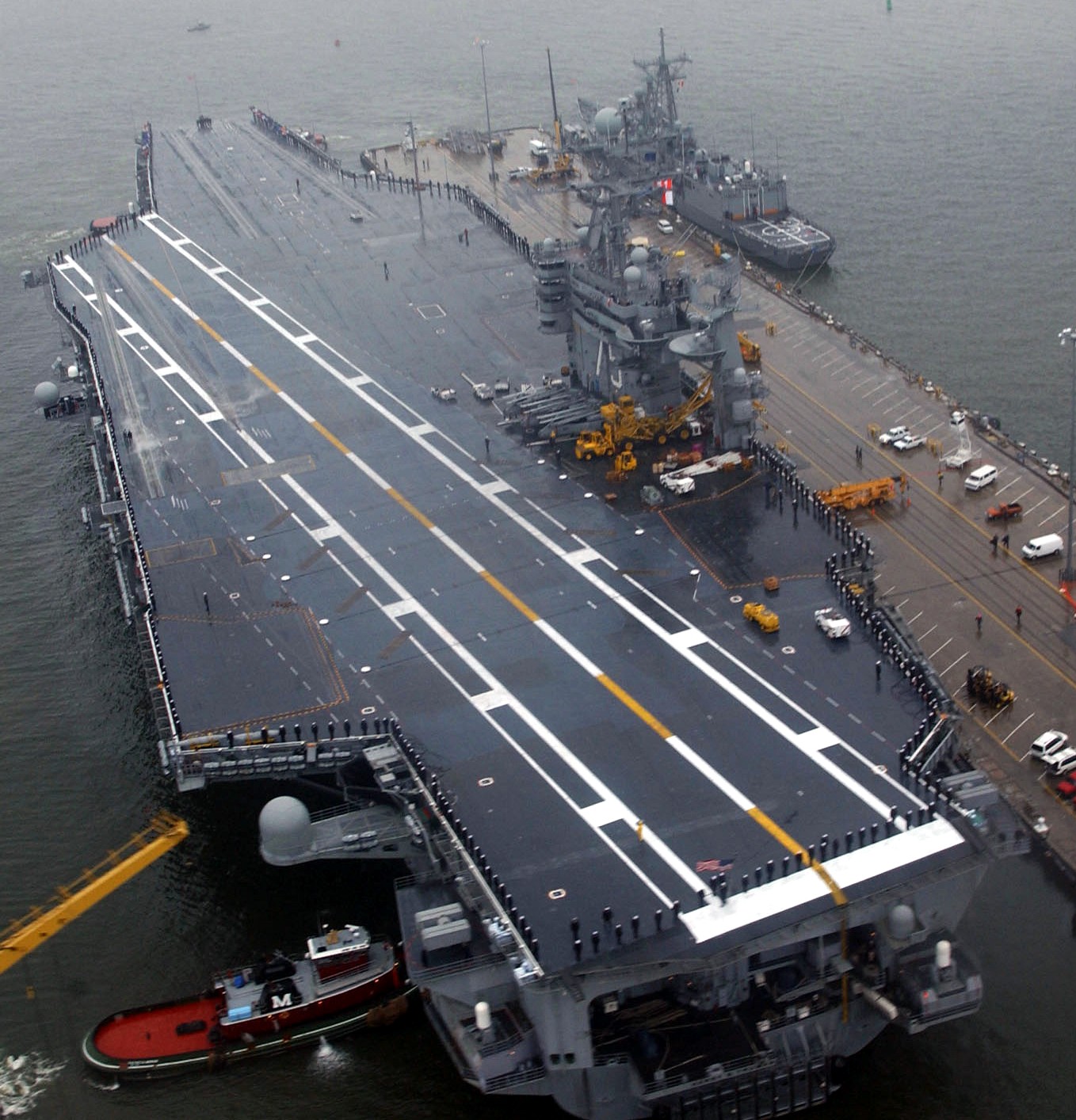 uss harry s. truman cvn-75 naval station norfolk 2002 216