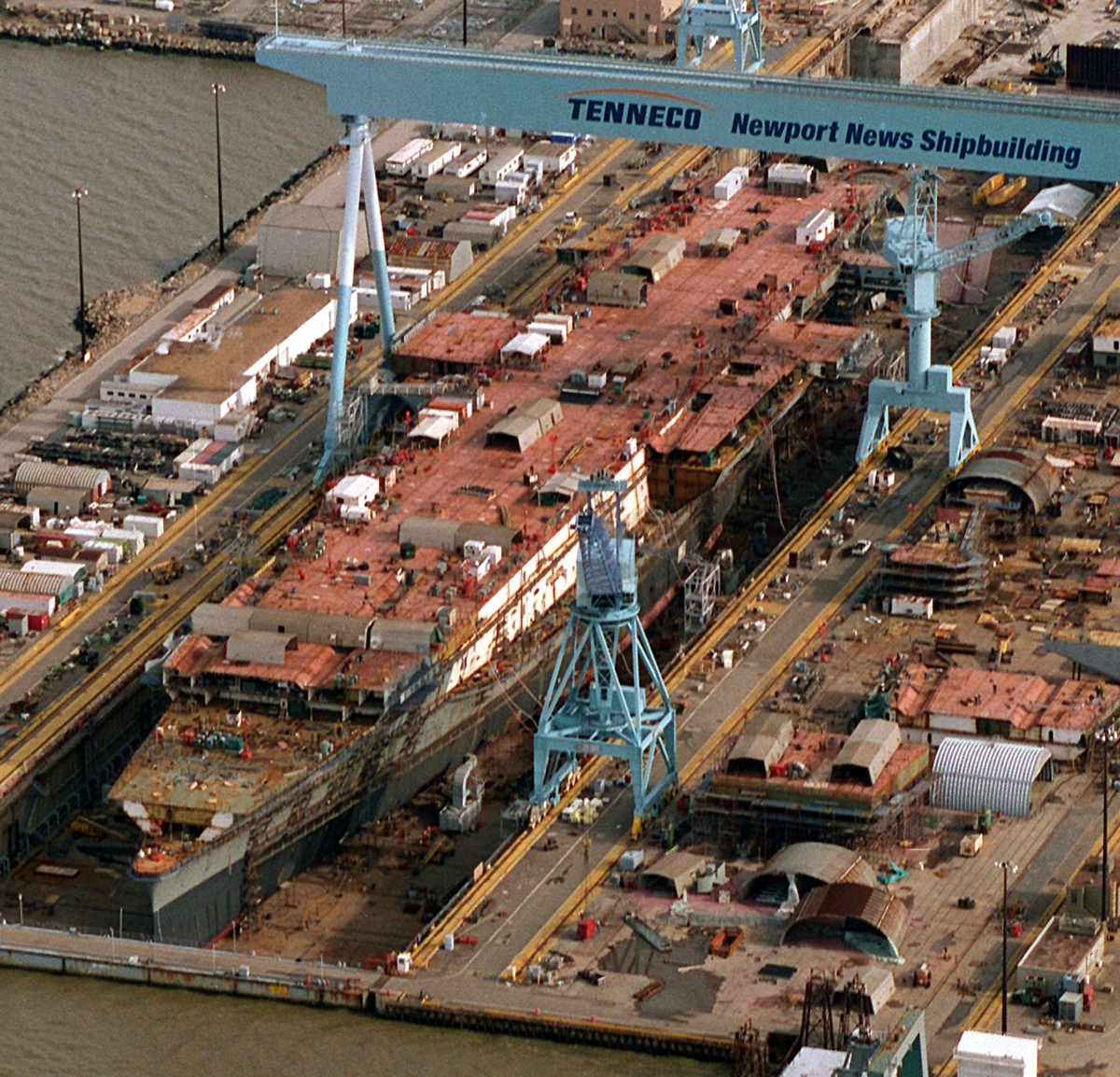 uss harry s. truman cvn-75 aircraft carrier 46 construction newport news shipbuilding tenneco