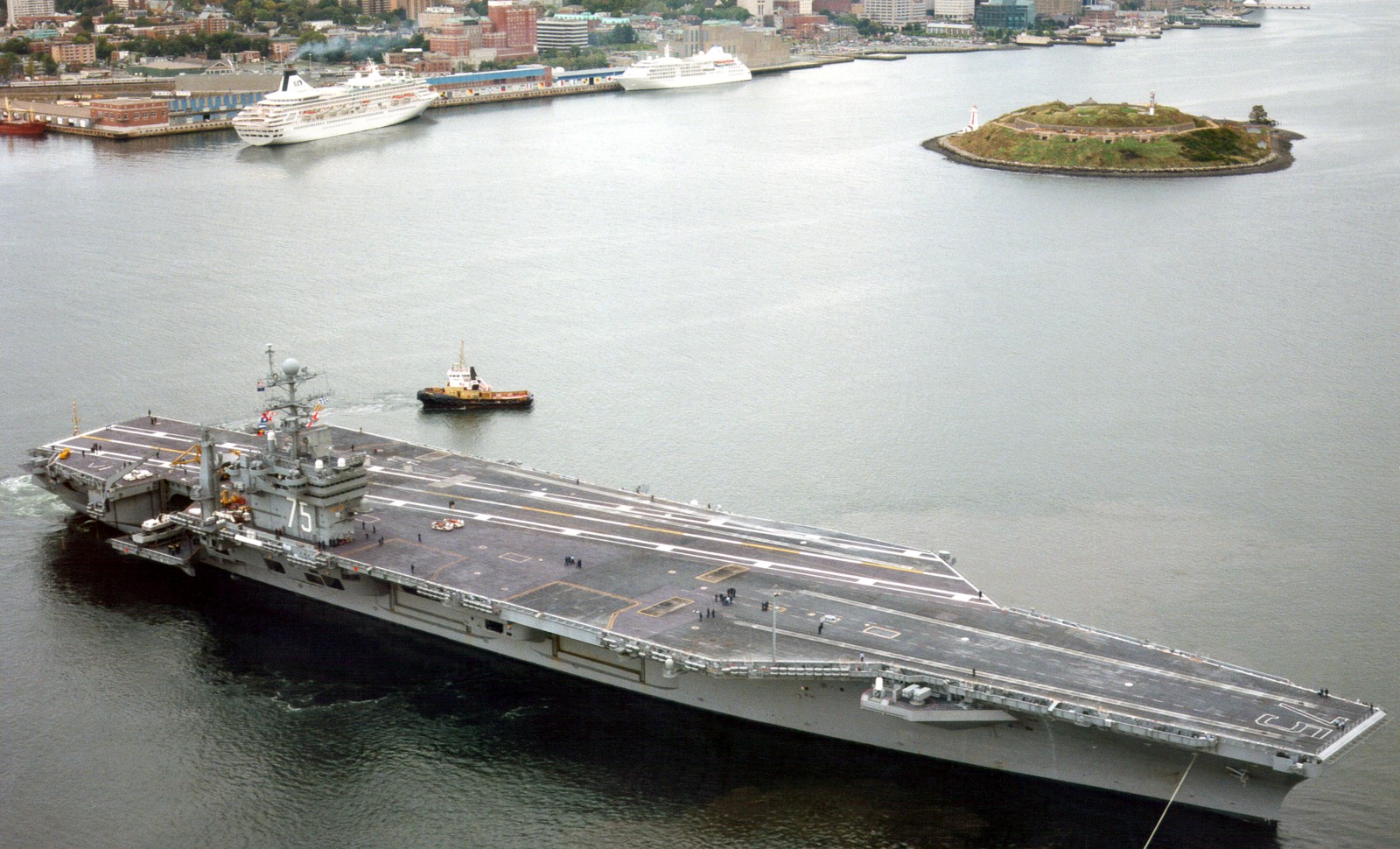 uss harry s. truman cvn-75 aircraft carrier halifax nova scotia cdanada 124