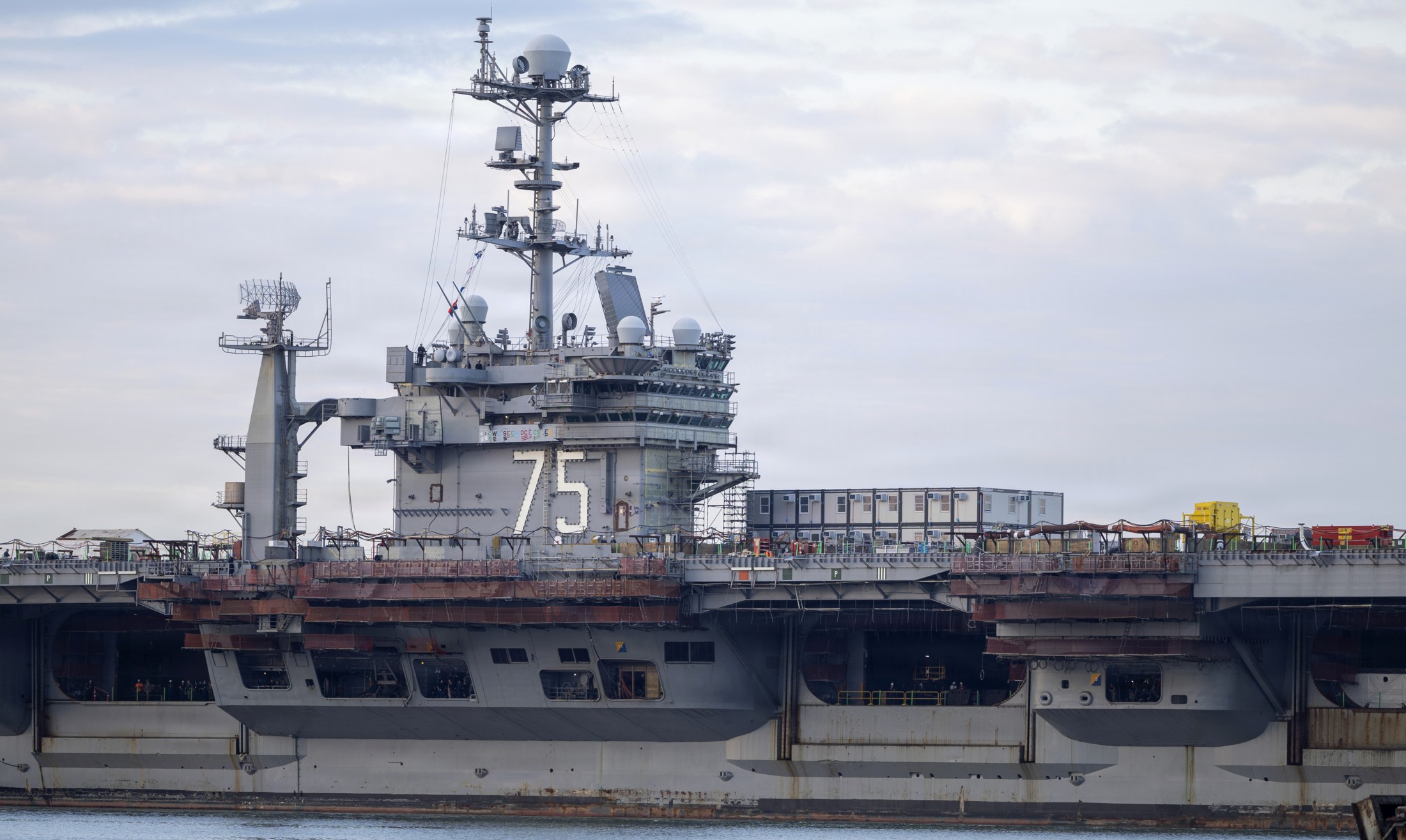 uss harry s. truman cvn-75 aircraft carrier departing norfolk virginia for rcoh 2026 175