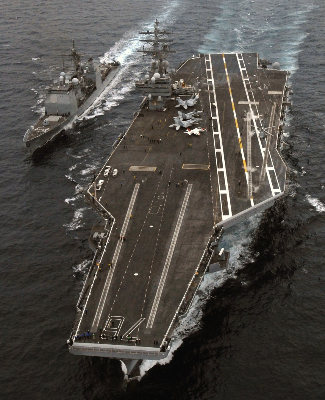 cvn-76 uss ronald reagan nimitz class aircraft carrier us navy 05