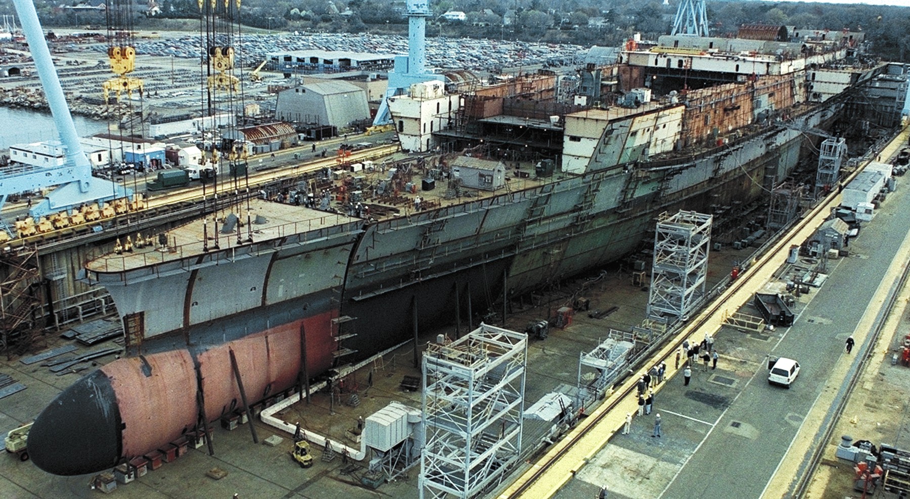 cvn-76 uss ronald reagan construction northrop grumman newport news shipbuilding 2000 15