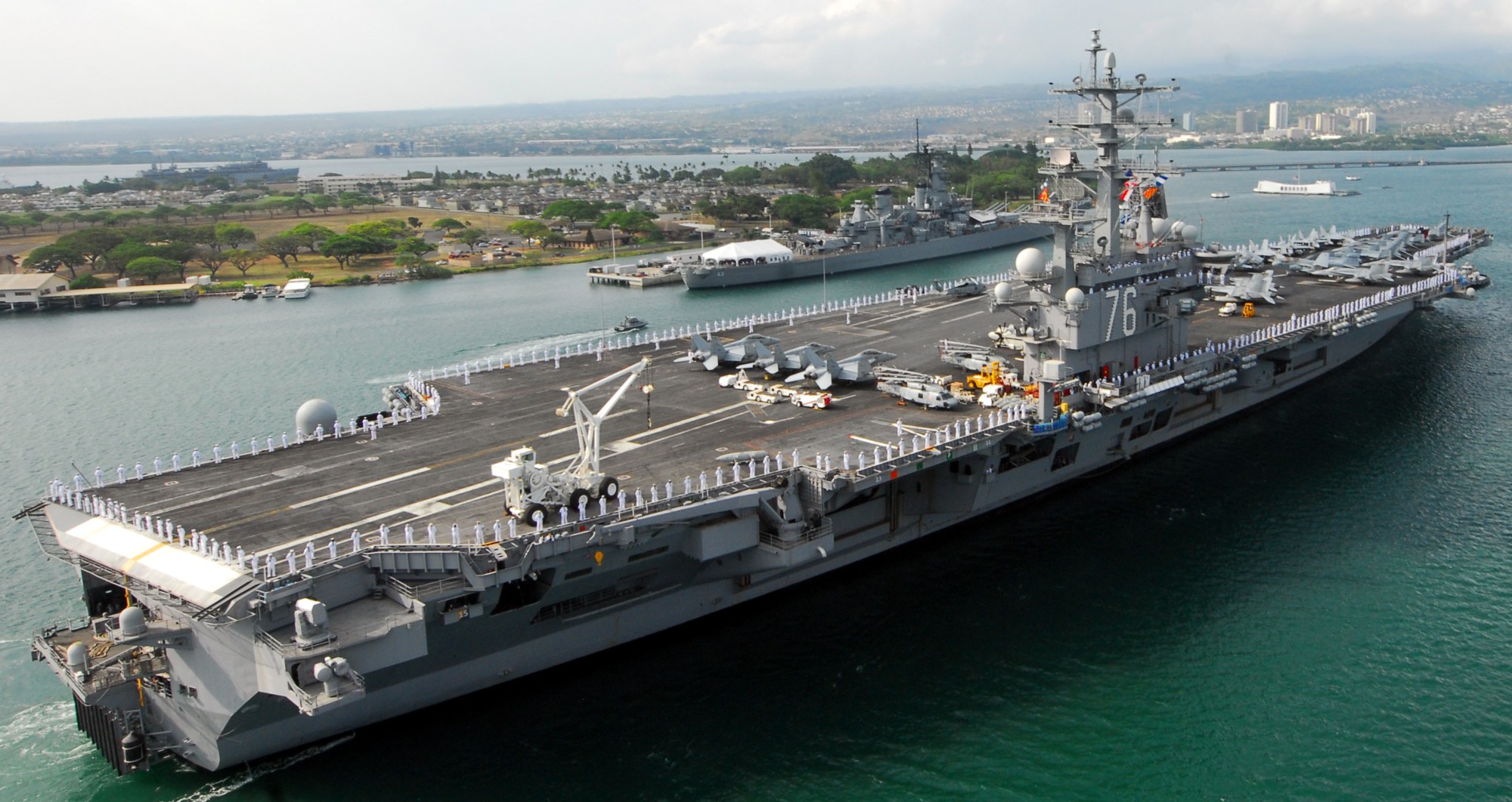 cvn-76 uss ronald reagan aircraft carrier cvw-14 2010 33 pearl harbor hawaii