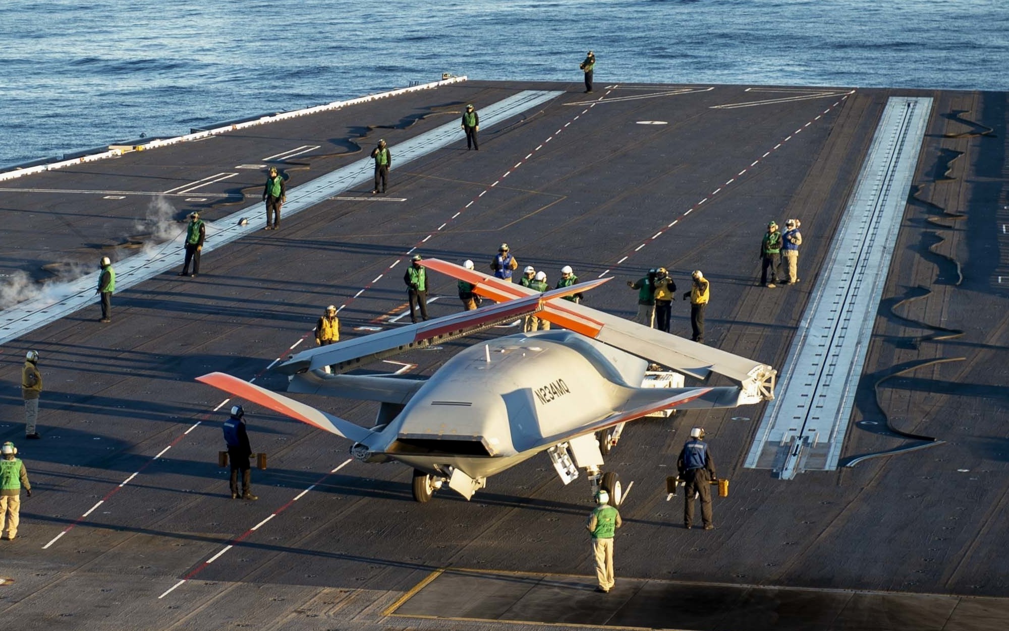 cvn-77 uss george h. w. bush aircraft carrier nimitz class us navy boeing mq-25 drone 70