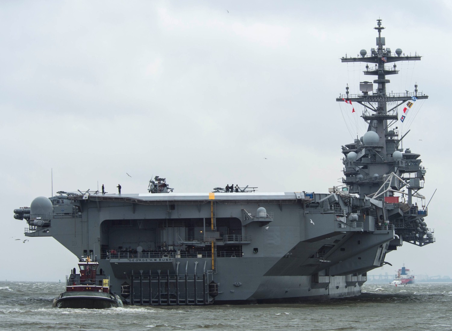 cvn-77 uss george h w bush aircraft carrier 2014 49 norfolk