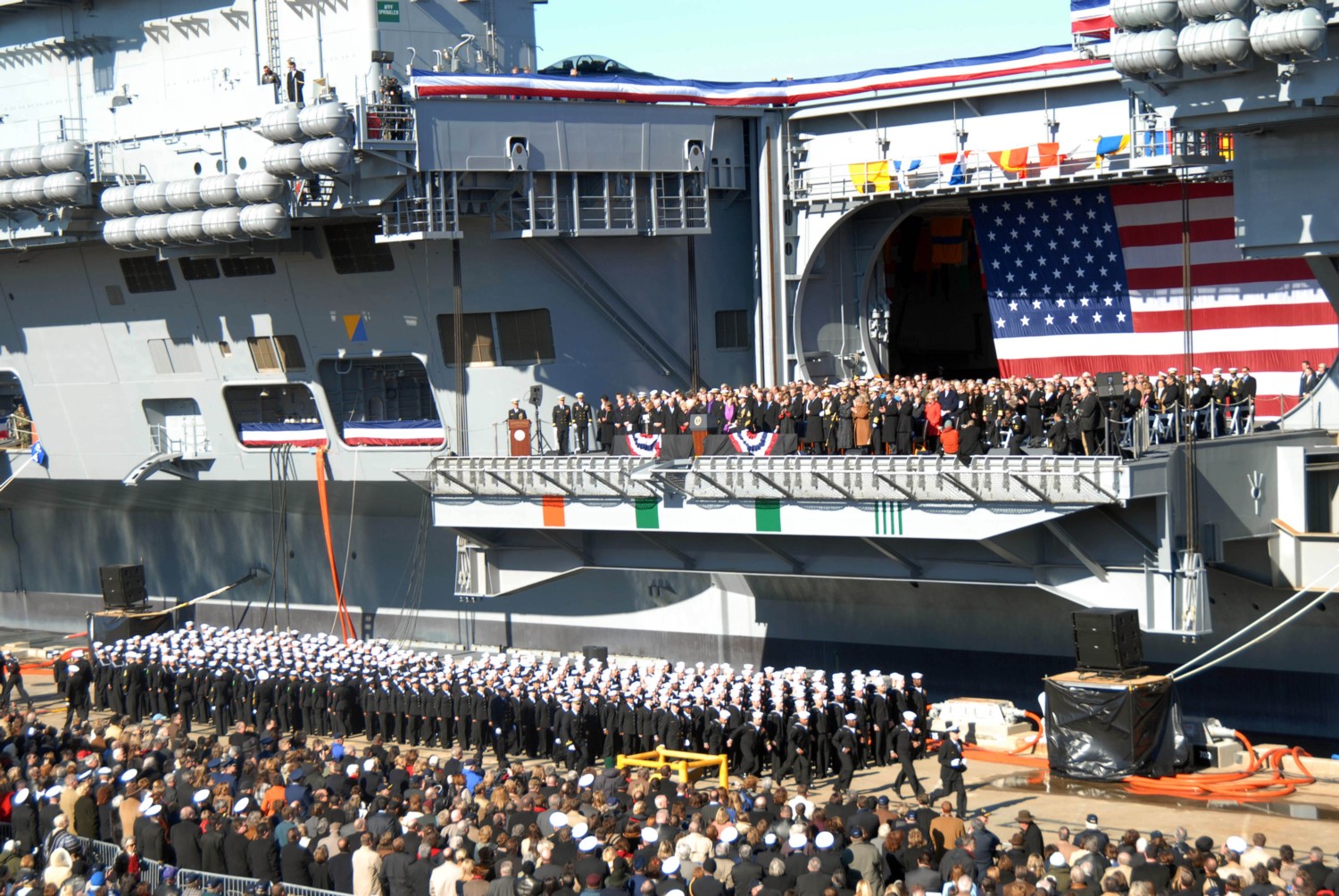 cvn-77 uss george h w bush aircraft carrier commissioning ceremony 2009 76