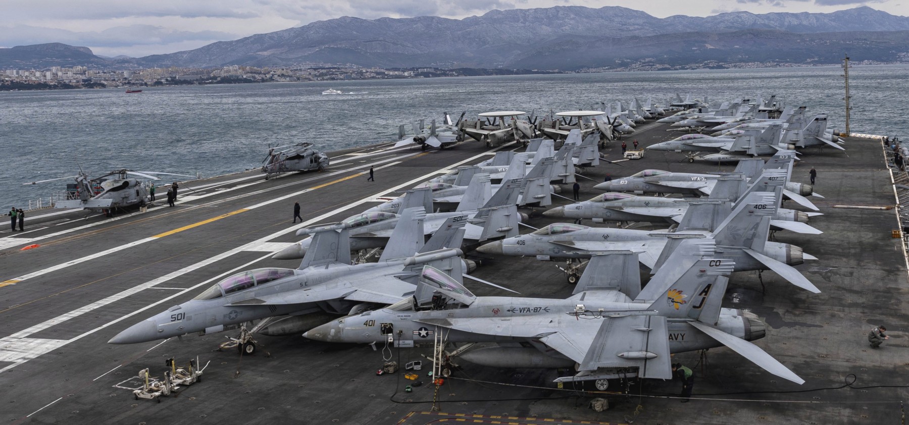 uss gerald r. ford cvn-78 aircraft carrier departing split croatia april 2026