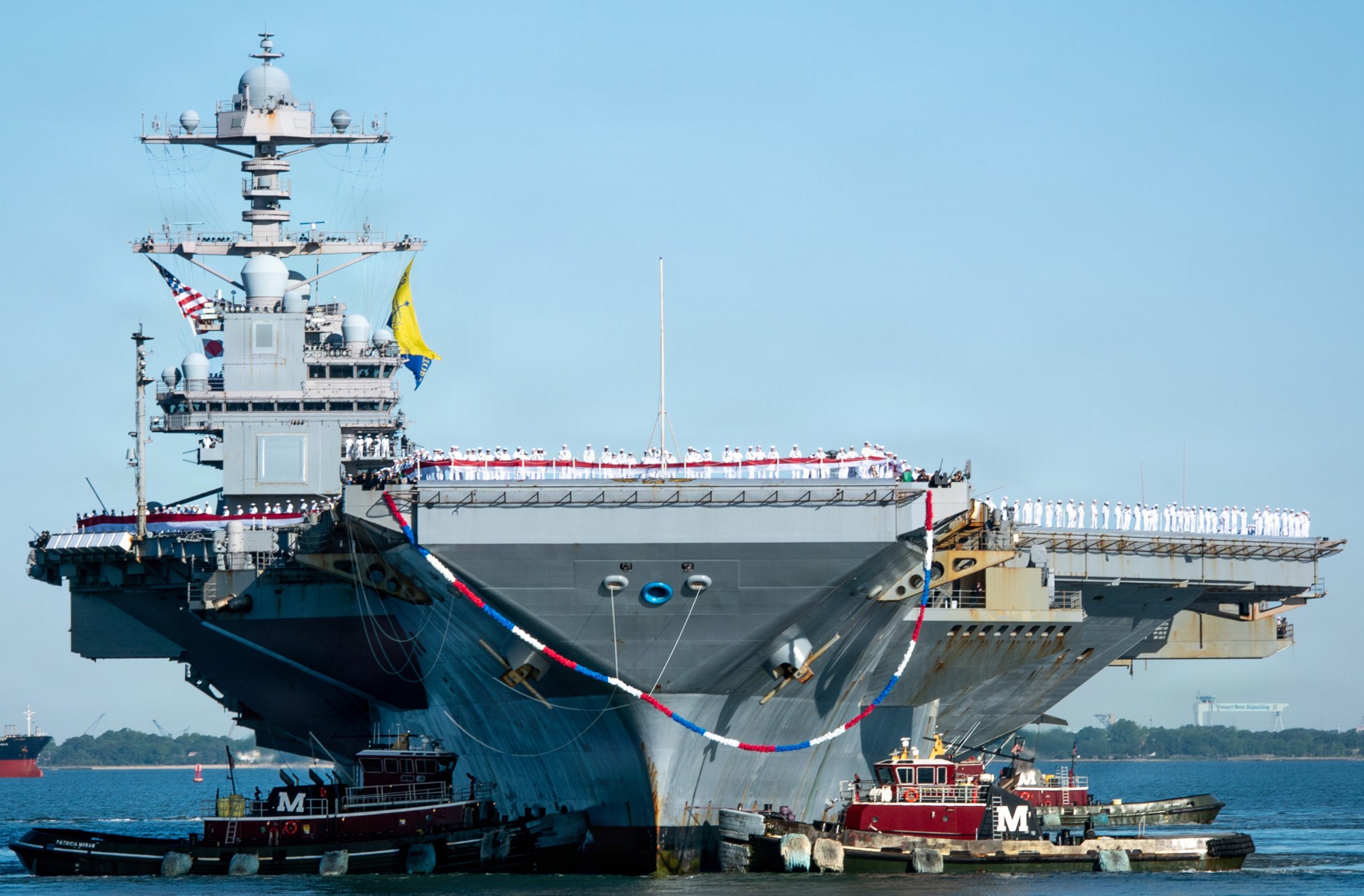 uss gerald r. ford cvn-78 aircraft carrier returning norfolk virginia following 11-month deployment 174
