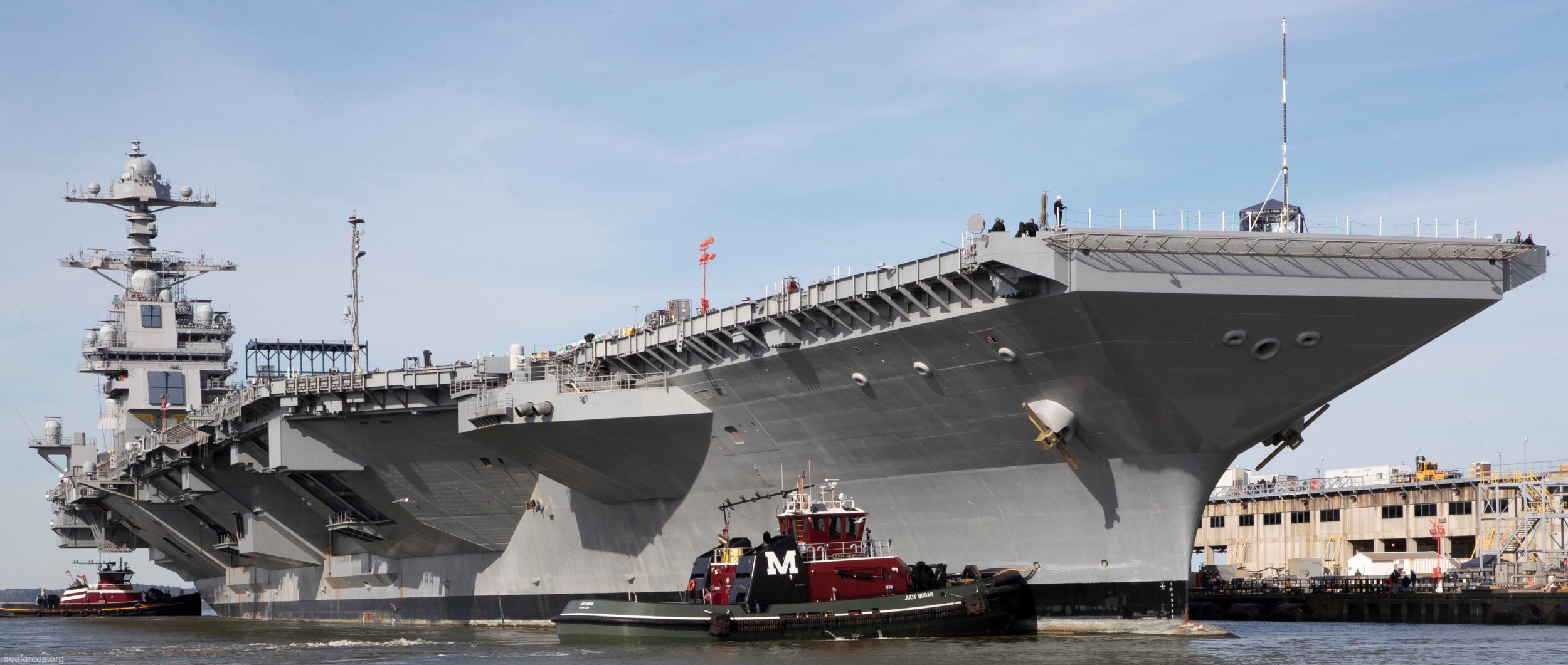 cvn-78 uss gerald r. ford aircraft carrier us navy 73 huntington ingalls newport news shipbuilding