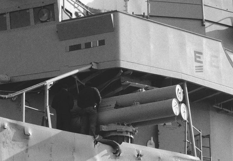 Mk-32 triple torpedo tubes SVTT aboard USS Claude V. Ricketts DDG-5
