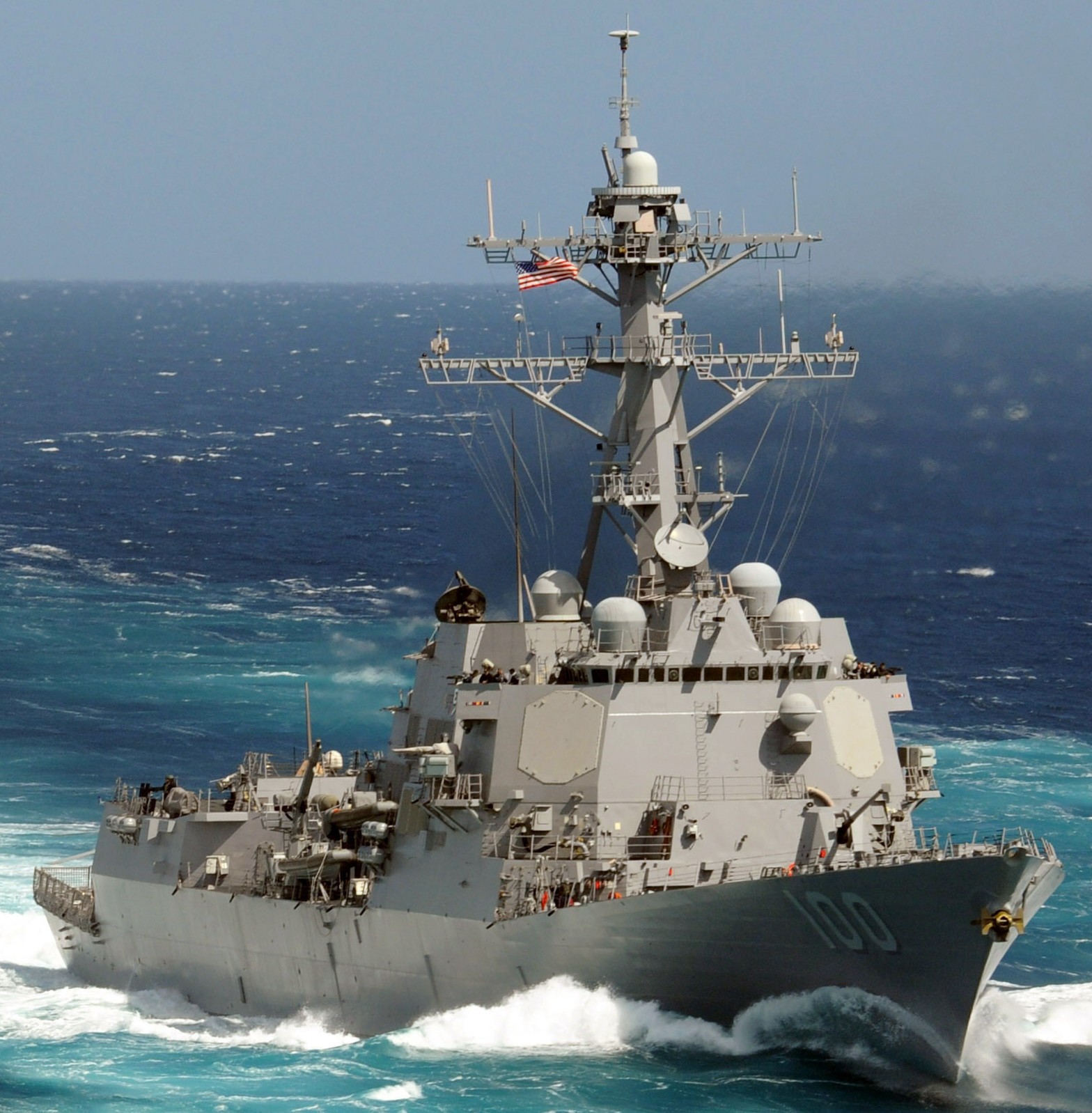 ddg-100 uss kidd arleigh burke class guided missile destroyer aegis us navy 15