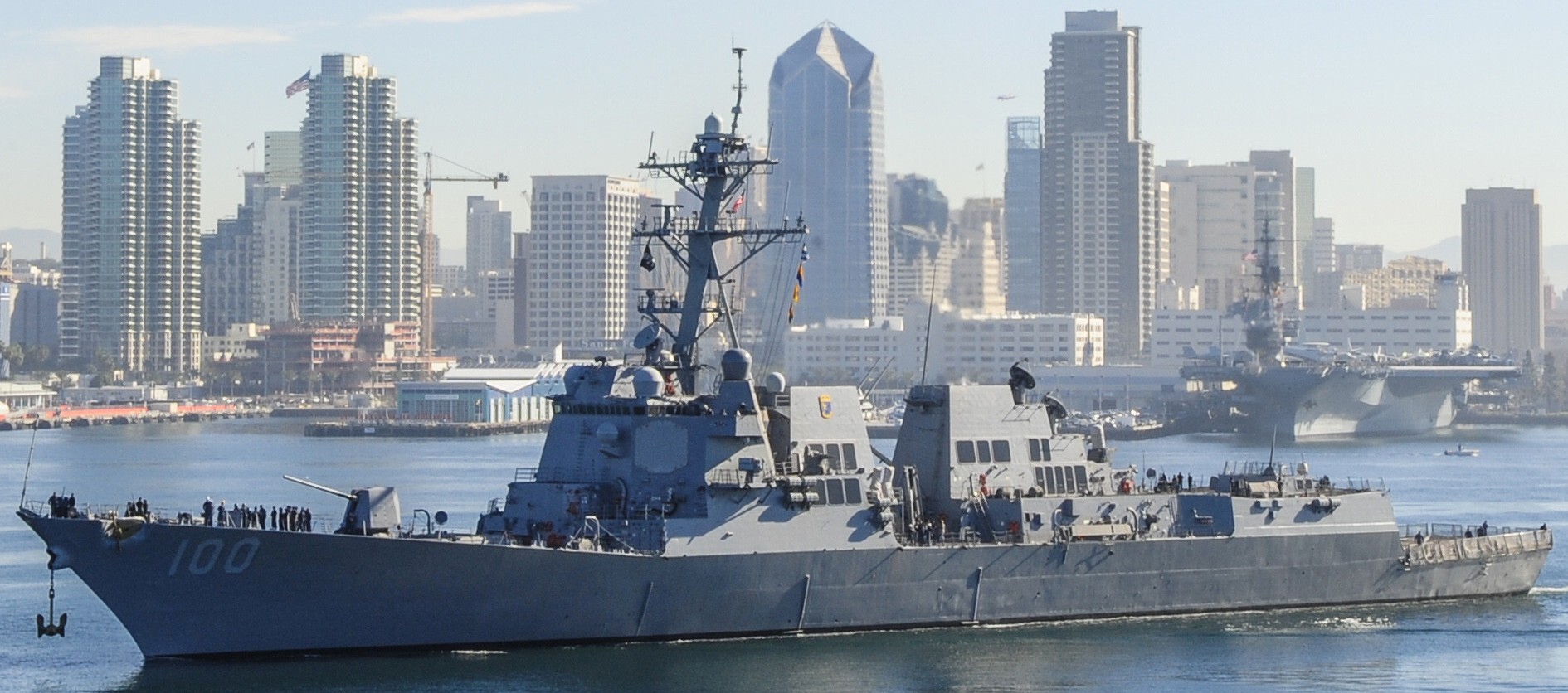 ddg-100 uss kidd arleigh burke class guided missile destroyer aegis us navy san diego 21